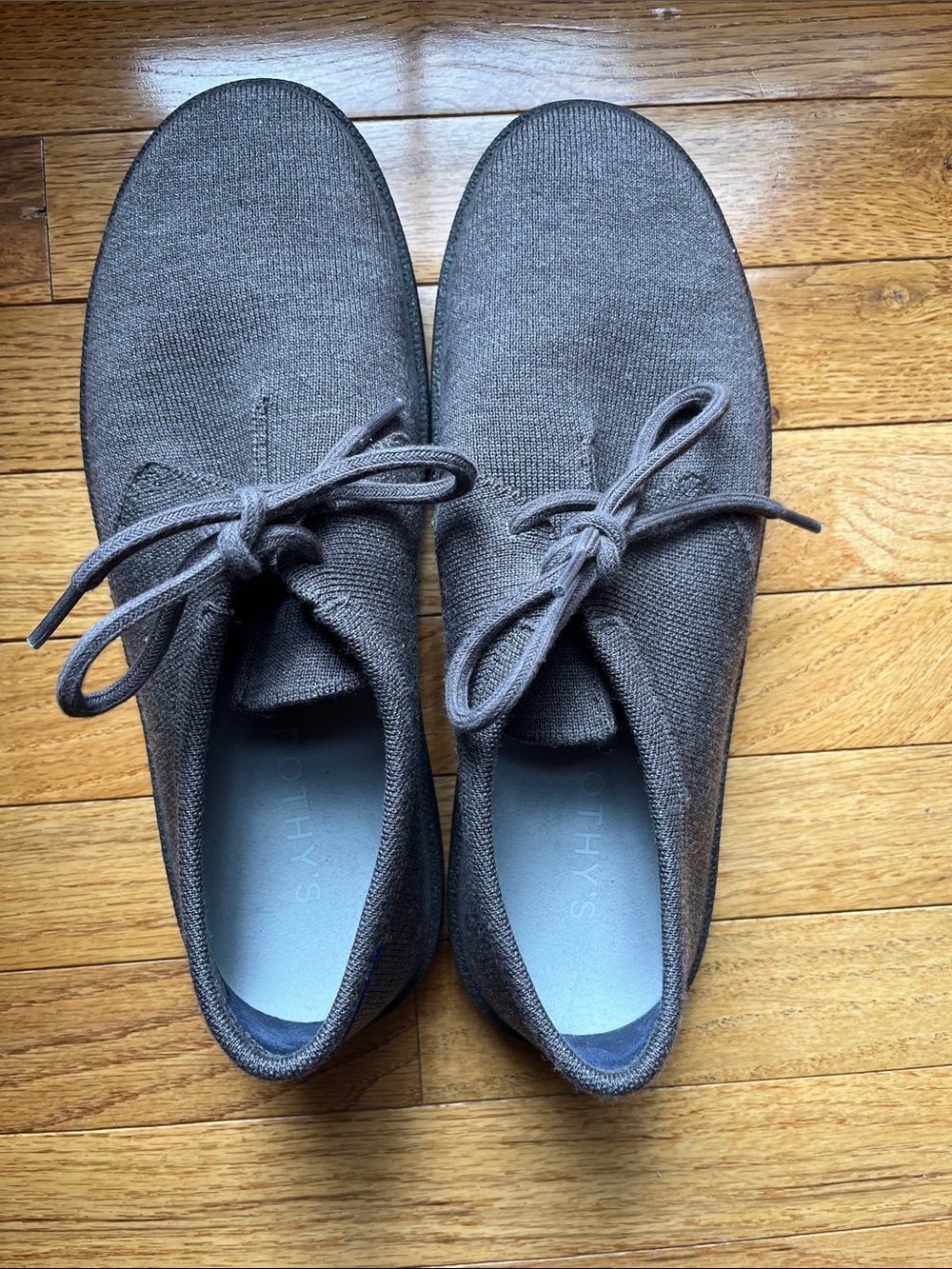 Men's RothyCasual Lace-Up Knit Shoes in Dark Gray